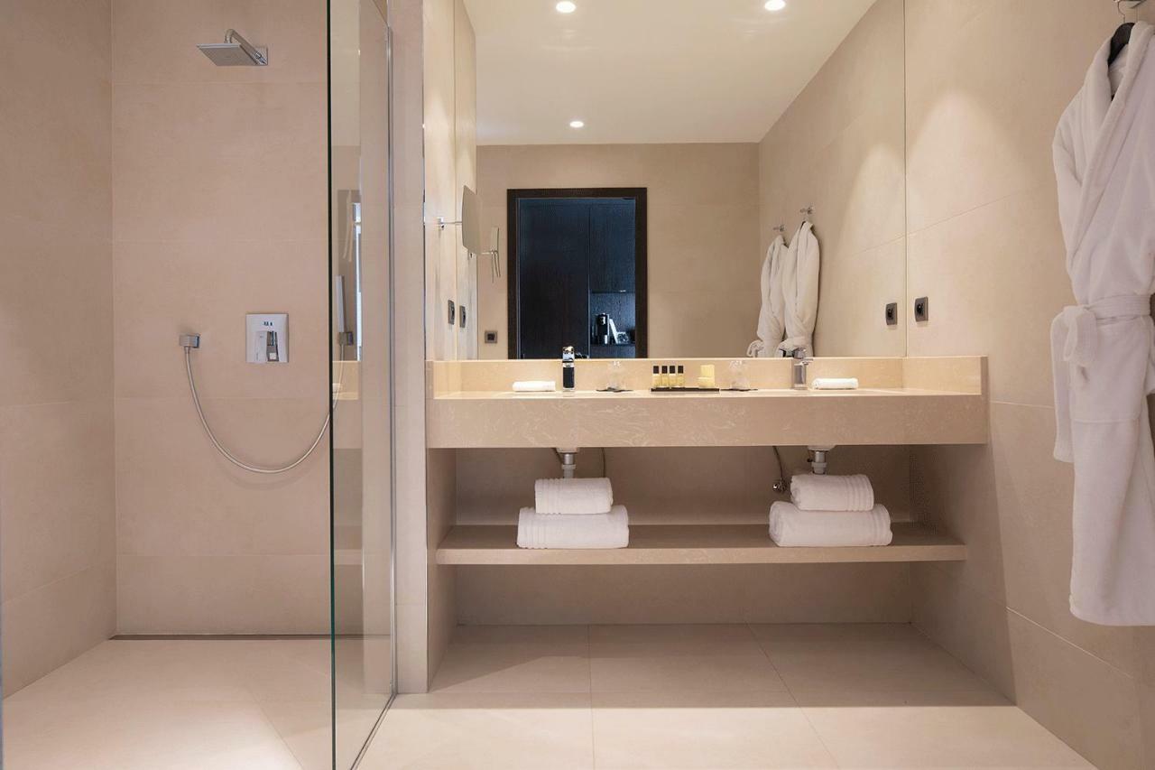 Royal Hainaut Spa&Resort Hotel Valenciennes Bagian luar foto